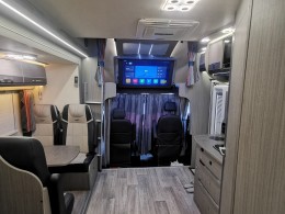 瑞弗 2022款瑞弗V820双扩展房车（巅峰版）