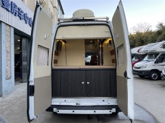 2019款 福特新世代 趣蜂B型房车 房车