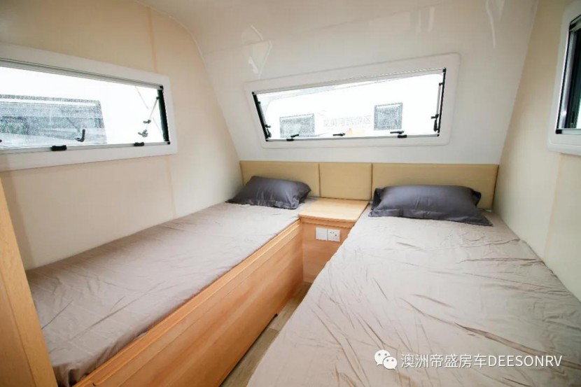 帝盛房车梦450小拖挂营地房车13c2a243ce794d9ba87df1458a8b1414
