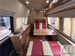 金旅 2018款金旅海狮B型房车