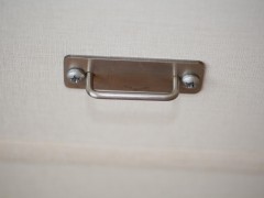 985A1067