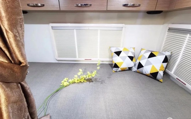 6.5洛阳房车展拓锐斯特房车携“2020款蓝色风暴”全面亮相69525f5b330b4c0093e6c5fcf6c4b6ef