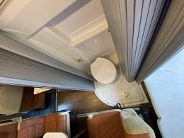 福客特房车 2021款黑骑士沙发床版