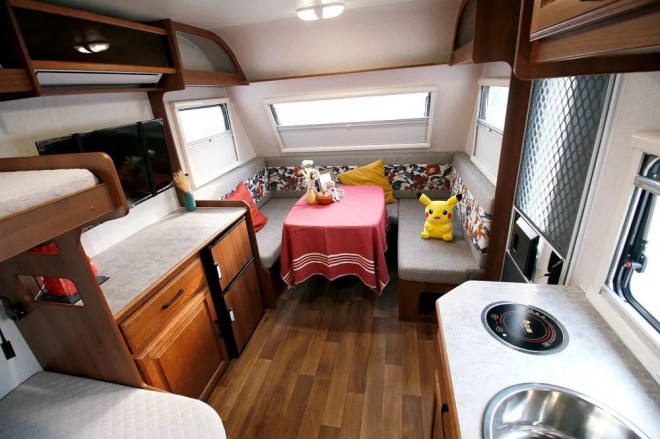 巨威拖挂房车,带你走进不一样的房车生活!图片