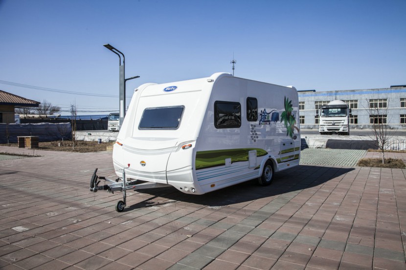 亚特房车 途家490拖挂房车 16.98万元 IMG_2471