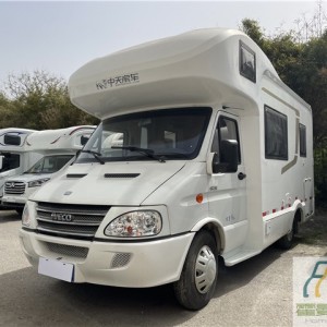 中天 2016款中天依维柯褒迪C型房车