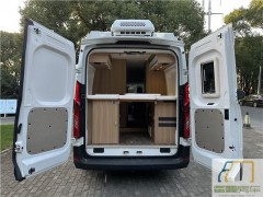 隆翠 23款上汽大通V90隆翠B型升顶房车