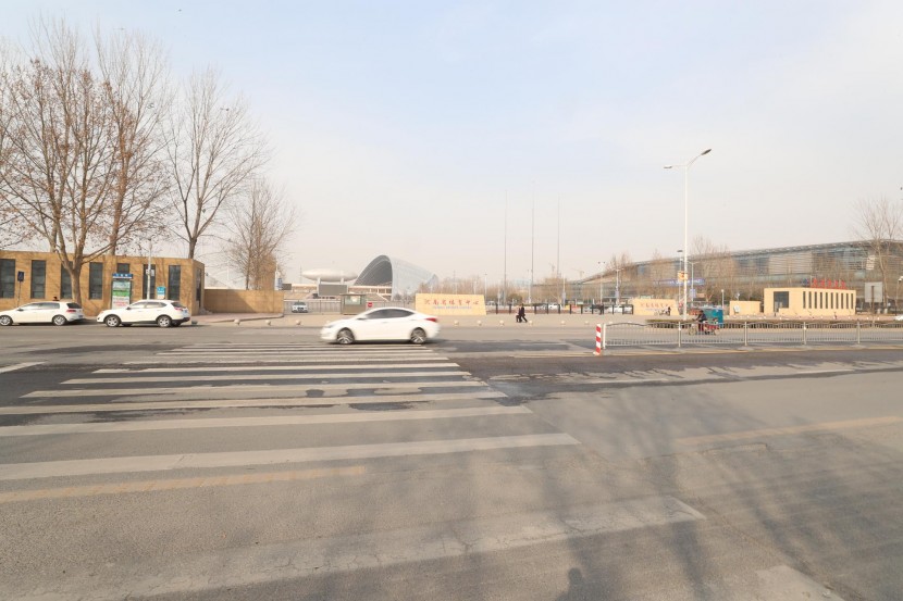 3.31郑州房车展场地河南省体育中心 WLH_3687