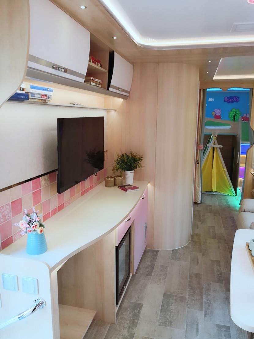 天晟房车10米营地房车  26.8万元 IMG_5609