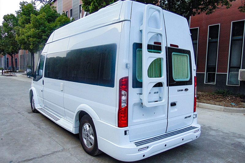 AM晓奥江铃-福特商务车53.80万rBQBHF8P8buEA06tAAAAAJM9ZrY549