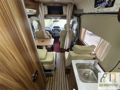 上汽大通 2018V80