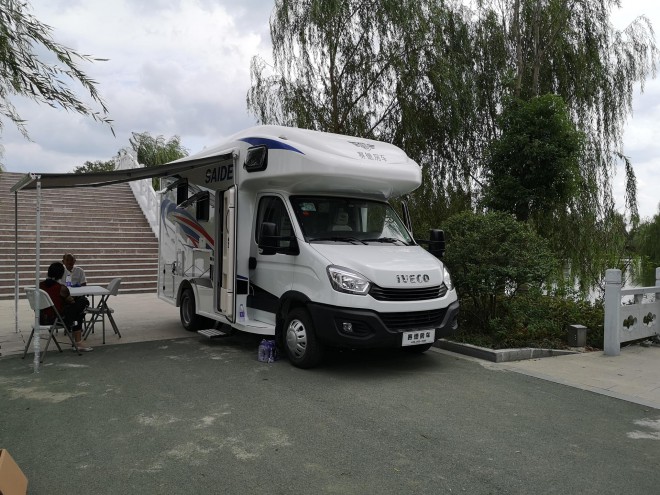 赛德房车国产依维柯C型房车 50.8万 微信图片_20180910204454