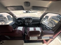 御泰房车 2022款2022款长轴高顶版
