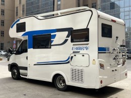 巨威房车 2019款5800