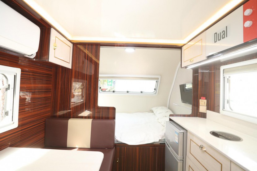 11.23杭州房车展天恩房车即将携仅售6.98万全国上牌的拖挂房车亮相a3b335adba0c4a4b9b2c3719f91b1a24