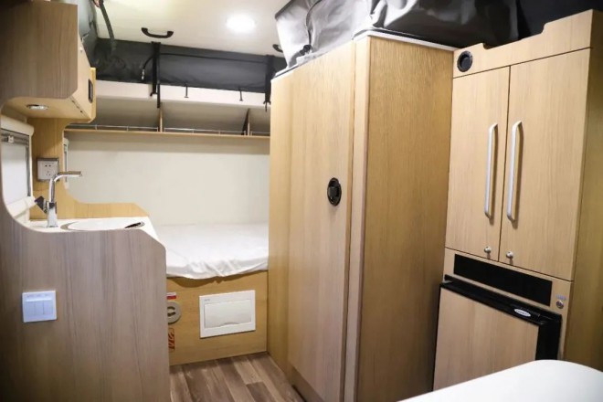 宇通T511拖挂房车，助你开启完美家庭旅行！