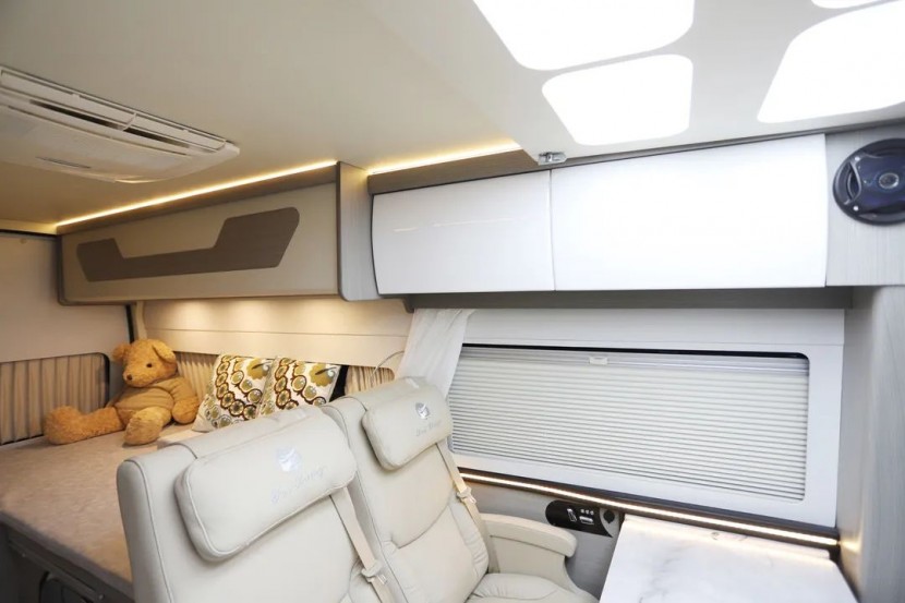 9月2日郑州房车展，飞翔房车铁C PLUS，旅行路上的最铁拍档！ 图片 28