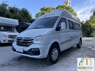 上汽大通 18上汽大通V80原厂房车