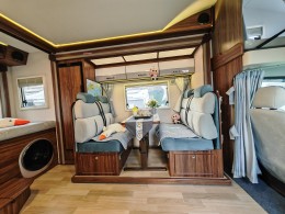 宇通房车 2021款2021款C533旗舰版双拓展