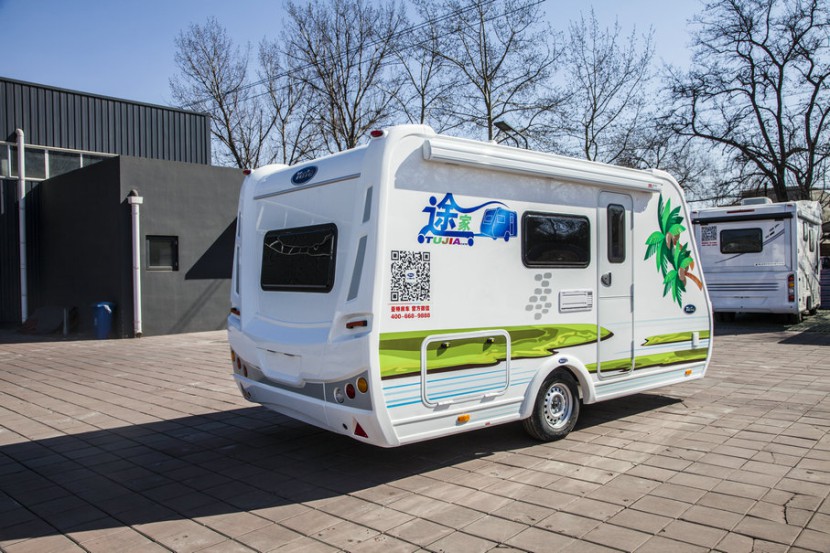 亚特房车 途家490拖挂房车 16.98万元 IMG_2479