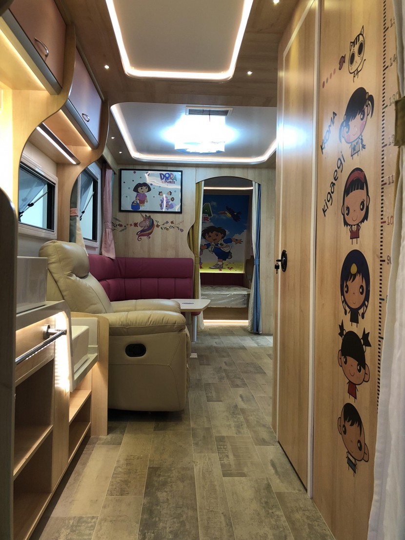 天晟房车10米营地房车  26.8万元 IMG_5939