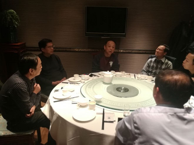 3.31组委会冒雨召开业务协同专题会，在郑各主协办方代表参会
