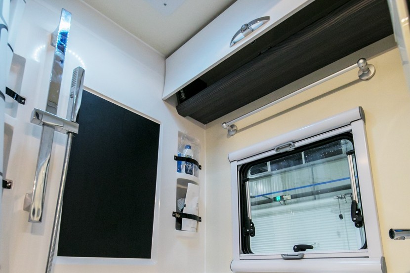 JhUm82pHTs-Afc5mx7BKZA