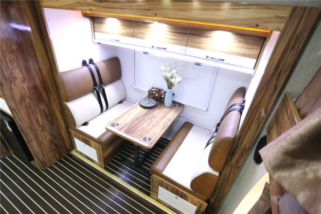 拓锐斯特依维柯C型欧风版TIC-611 56.6万起 2E1A4347