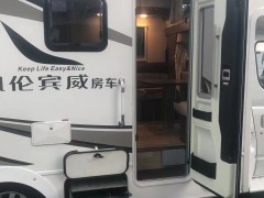 宇通凯伦宾威 大通C型大额头