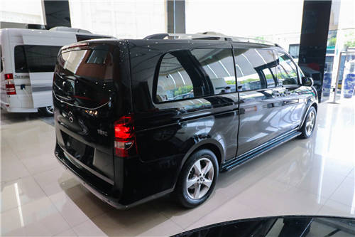 奔驰威霆七座商务车现车201909161730276803