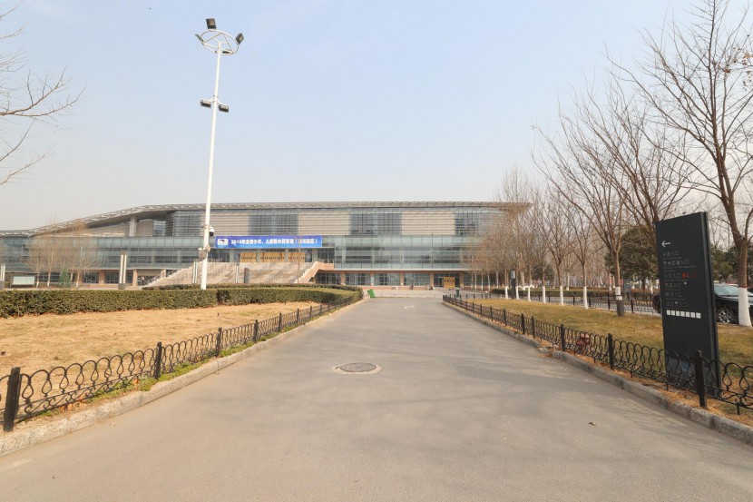 3.31郑州房车展场地河南省体育中心 WLH_3212