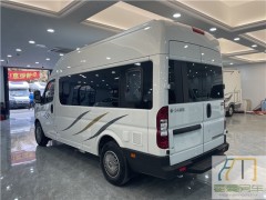 东风御风 23款B型房车