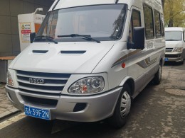 飞翔房车 依维柯