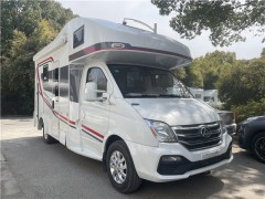 上汽大通 19款RV80 C型房车