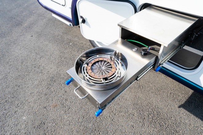 9月2日郑州房车展,赛德白鲸PLUS后进门单拓展房车,海阔凭鲸跃,地广任我游!38c99022ea418d8972c6321874c03adf