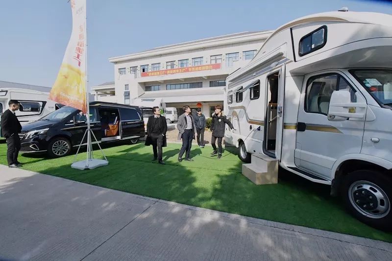 “走进铂驰工厂,解密房车生产”--铂驰房车年终感恩团购会顺利落幕