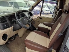 巨威房车 2018款福特全顺