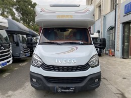 依维柯 23款吉野C型房车