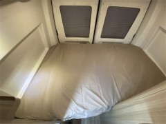 上汽大通 MAXUS RV80B型房车