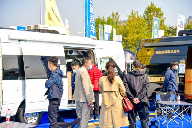 2021.10.21-24第三届郑州房车展精彩照片集锦 13872254