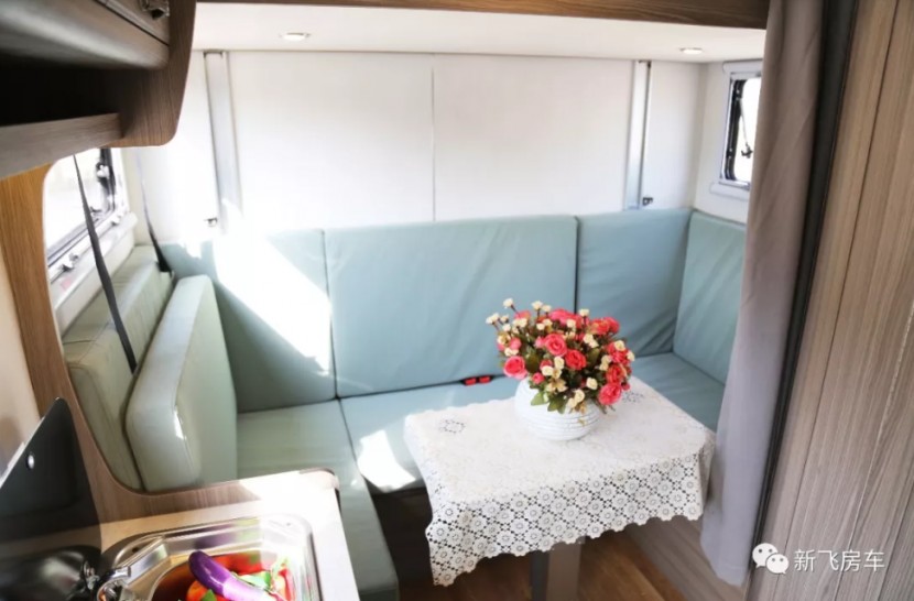 af4d32a3c63ff0e6e7d40f09896bf91b