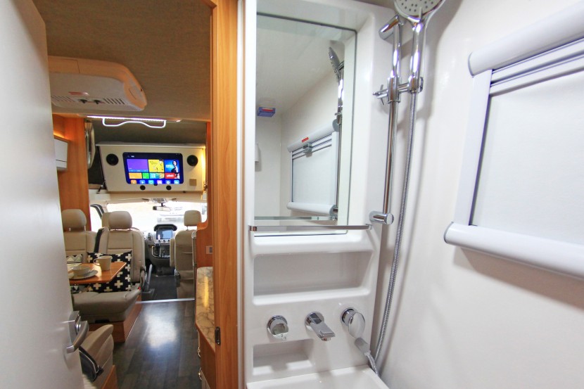 法美瑞大通L007-旅居版房车  38万元 IMG_7571-tryout