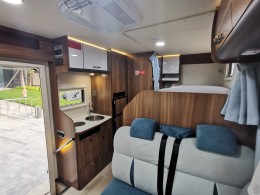 宇通 C330