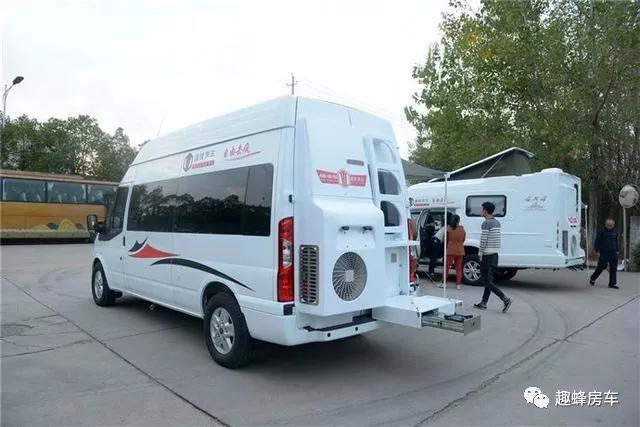 11.23杭州房车展趣蜂房车首创48V不差电房车,全系车型全面亮相杭州展a30adf0565194d79b69f77852923bef8