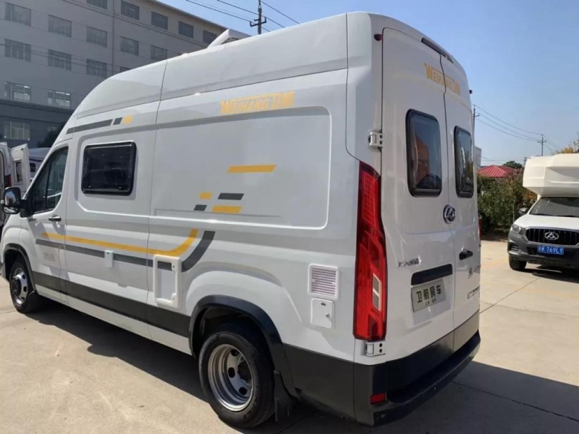 11.23杭州房车展推荐车型卫航大通V90（长轴、短轴）最新下线db498afe55e24fe0bb7098509e5c4602