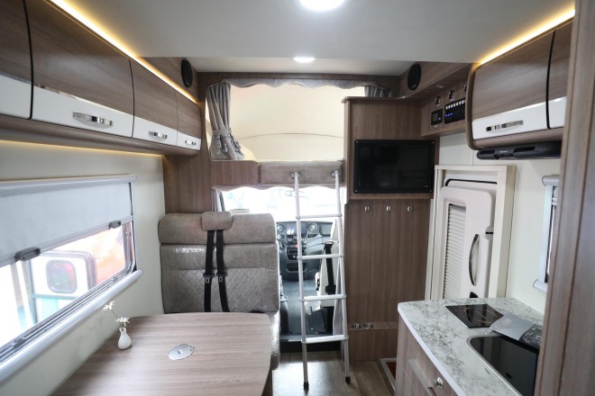 赛德房车国产依维柯C型房车 50.8万 WLH_1895