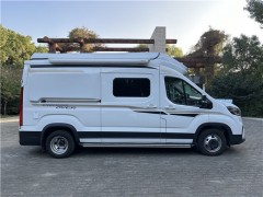 上汽大通 23款V90B型升顶房车