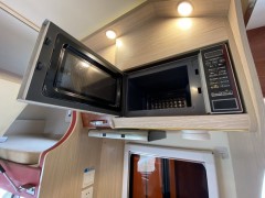 2019款博微全铝板C型房车 全铝板车身U型卡座C型