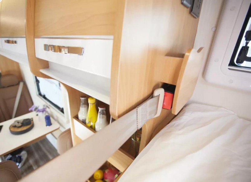 6.5洛阳房车展上汽大通房车携V80、V90B型C型房车亮相，原厂品质值得拥有3e51d1ebef804f08b6ad551d711a83b0