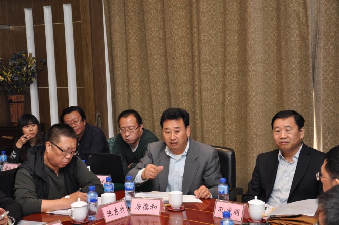 《中国房车行业标准起草和房车安全技术专题会议》在山东烟台召开 中汽协陈东升、房德和、烟台爱科孔宪明